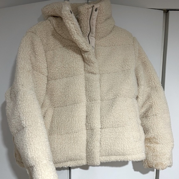 Abercrombie Puffer - Picture 1 of 3